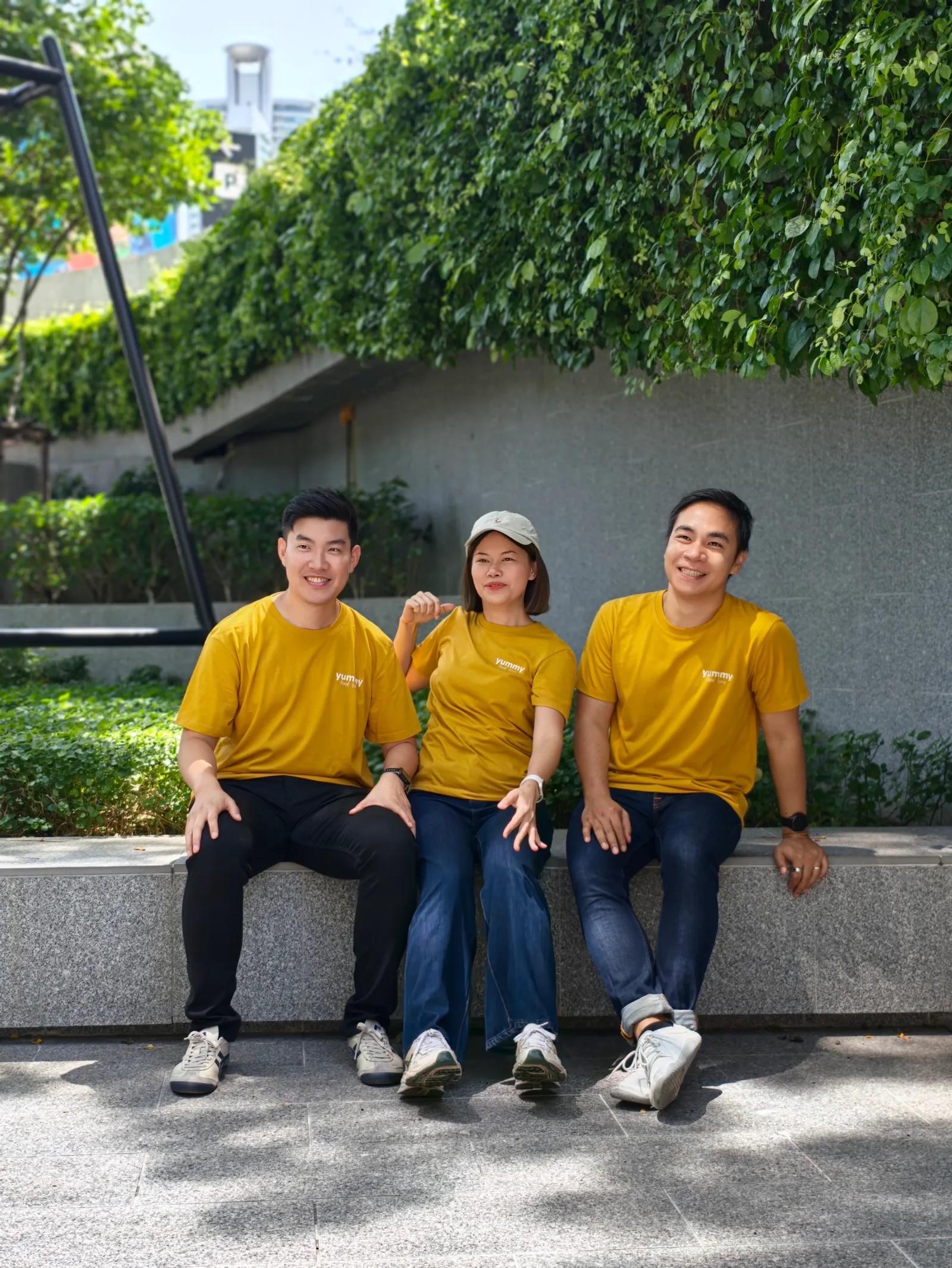 A corporate group on a Yummy Food Tour